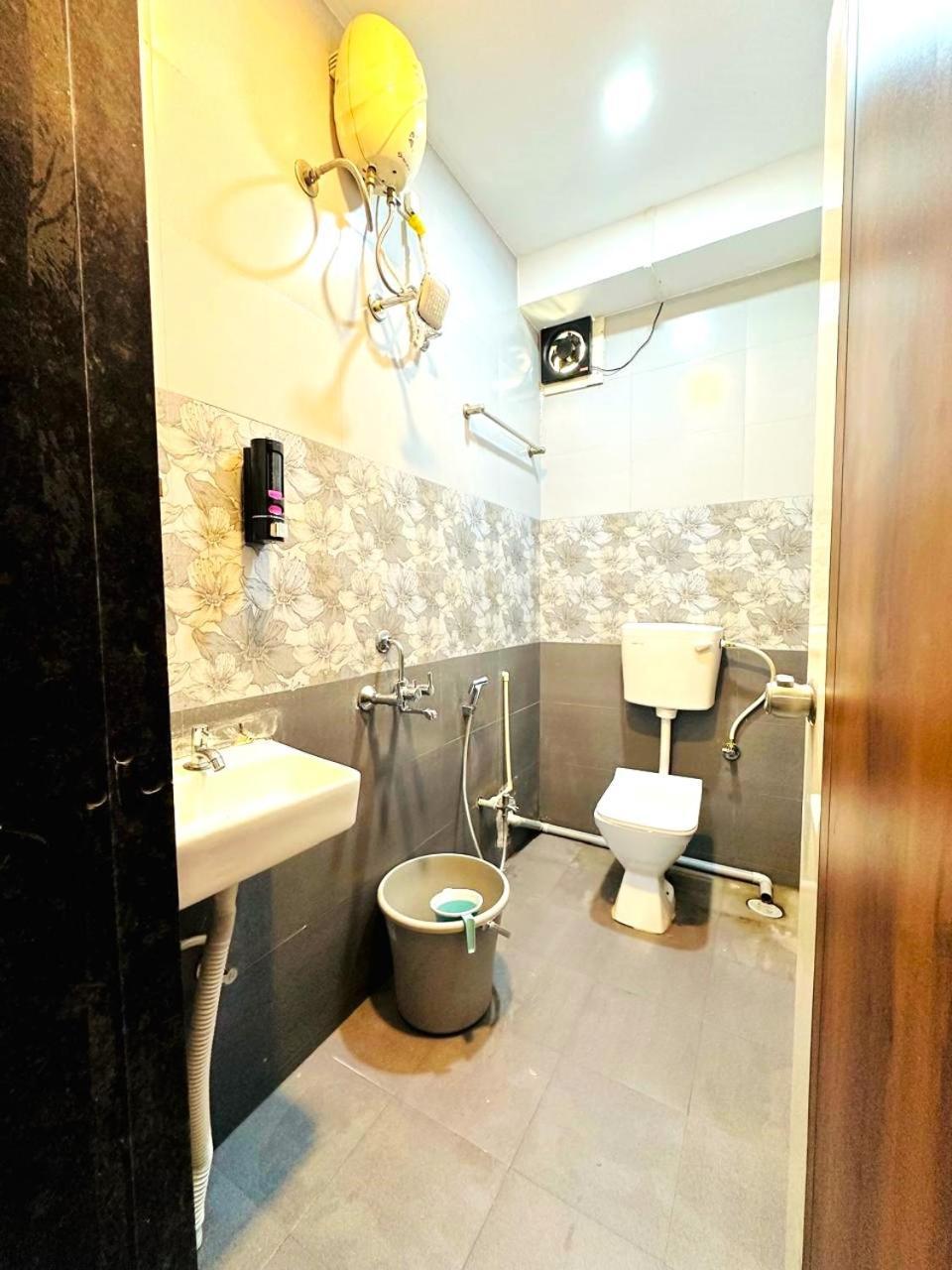 Hotel Elite Stay Pune Exterior foto