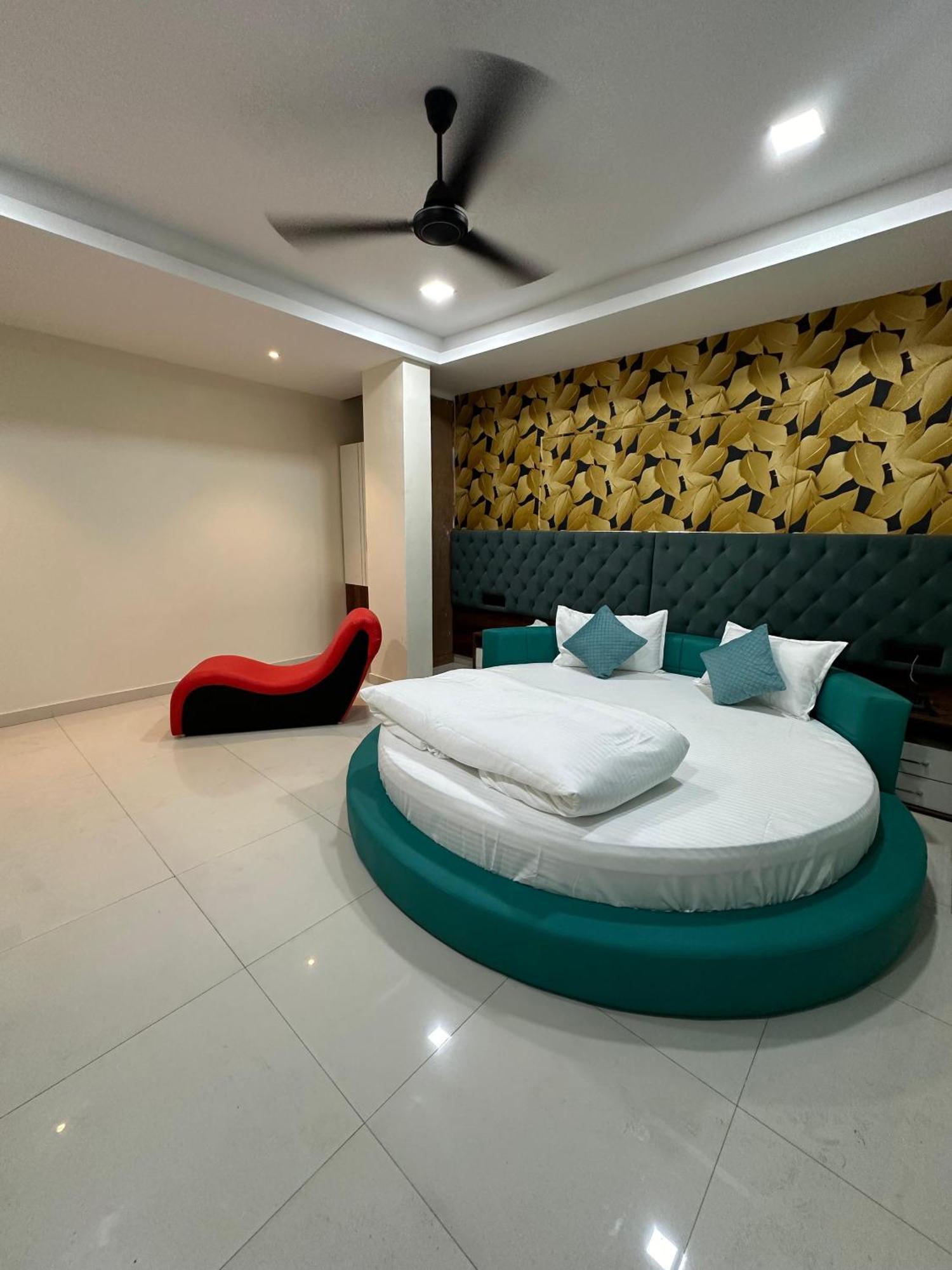 Hotel Elite Stay Pune Exterior foto